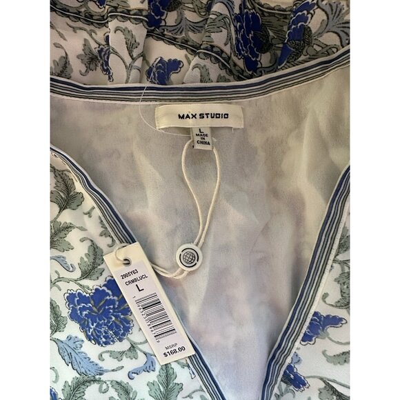 Max Studio Dress Size L Floral Smocked Waist White with Blue Print V-Neck NWT - Picture 5 of 8
